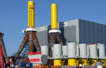 Le projet et sa réalisation en mer et sur terre